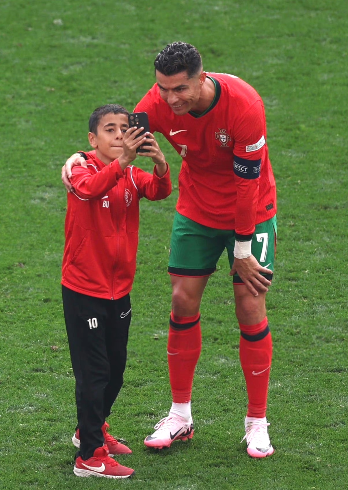 关于土耳其队势如破竹，挺入欧洲杯强的信息