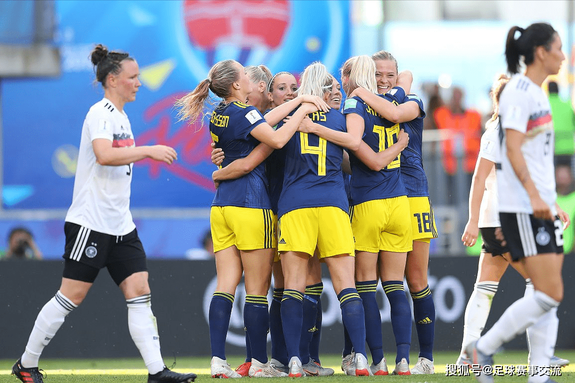 荷兰女足击败瑞典，实现晋级目标
