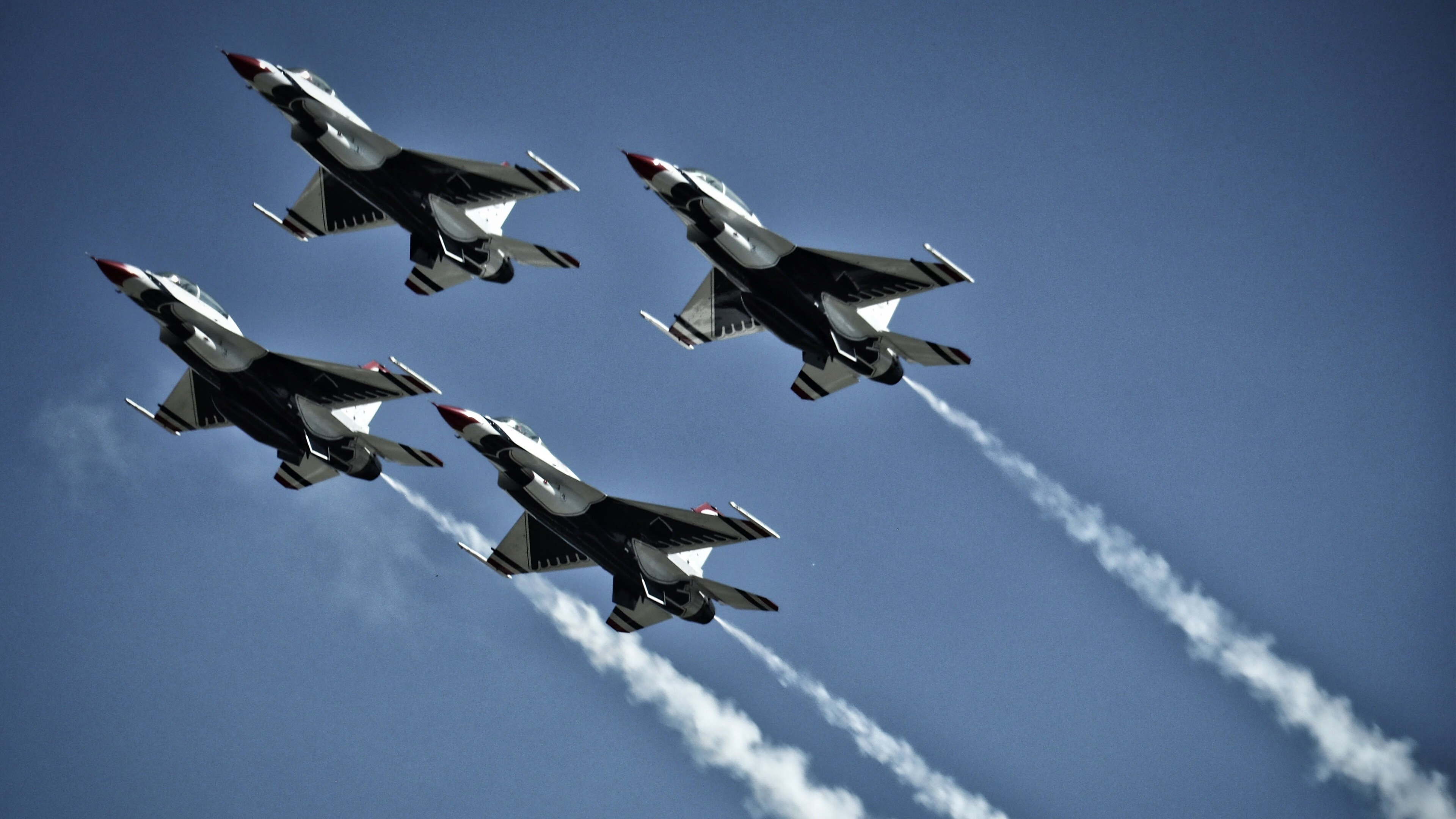 跨界主宰,当利拉德的表在德甲赛场响起